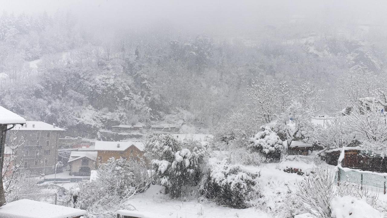 אדולו Casa Ramus Valle Camonica A 30 Km Dal Passo Tonale מראה חיצוני תמונה